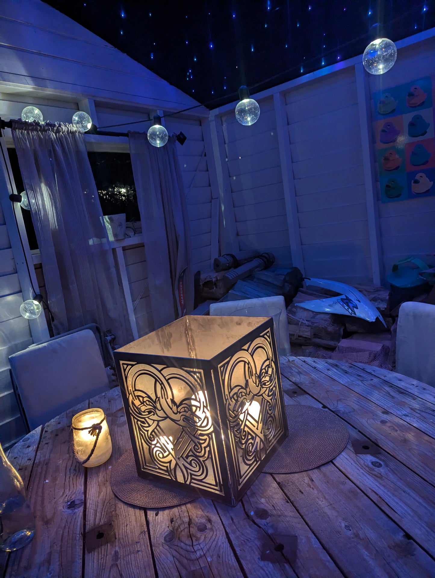 Valdres lykt i metall